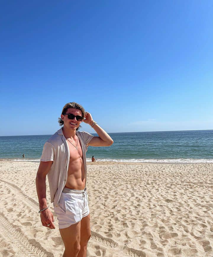 Connor Gallagher salary
