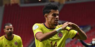 Luis Diaz playing for his national team